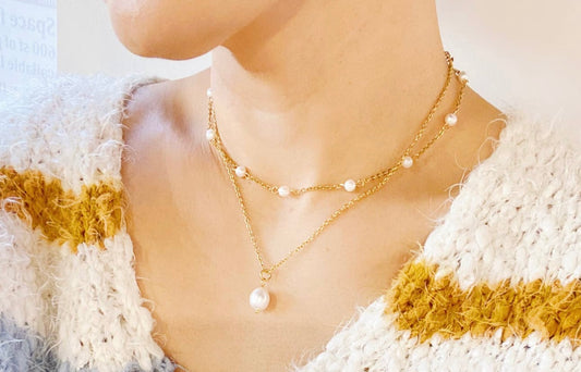 Singular Freshwater Pearl Necklace