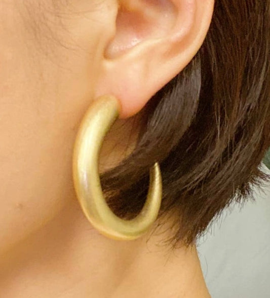 So Smooth Daily Hoop Earrings