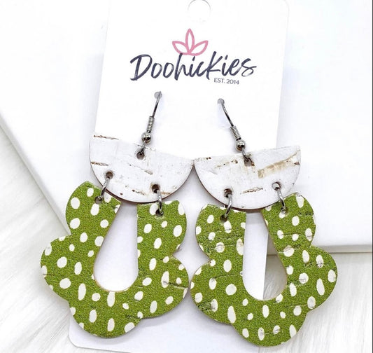 Vintage Doodle Dot Loopie Earrings