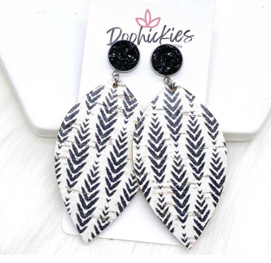 Black & Herringbone Dangle Leaf Corkie Earring